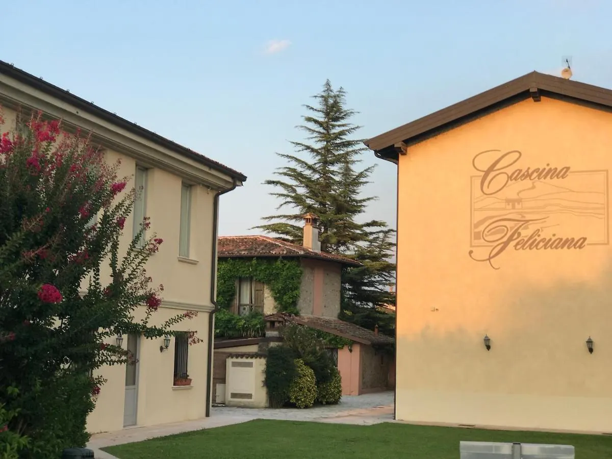 Casa di campagna Agriturismo Feliciana Pozzolengo