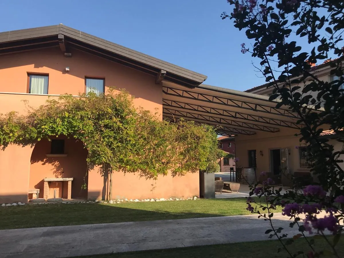Agriturismo Feliciana Pozzolengo Casa di campagna